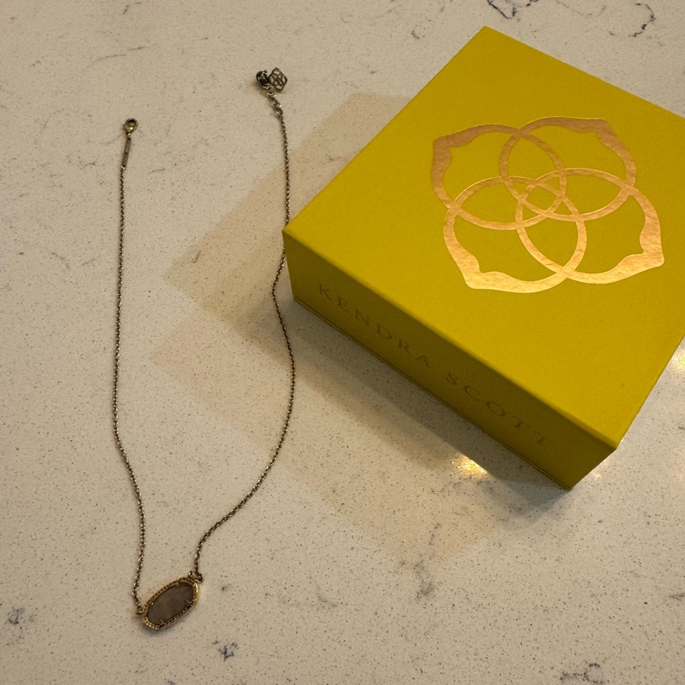 Kendra Scott Gold Rose Quartz Elisa Pendant 15”-17”